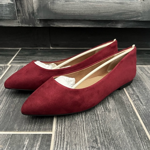 Amazon Essentials Shoes - NWT Amazon Essentials Maroon Wide Pointed Toe Flats